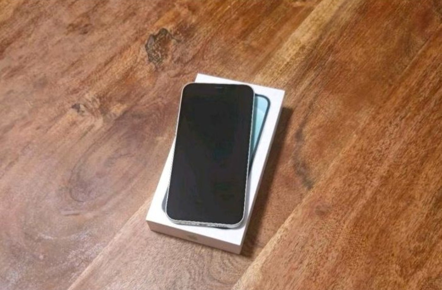 Apple IPhone 12 (64GB / Grün)