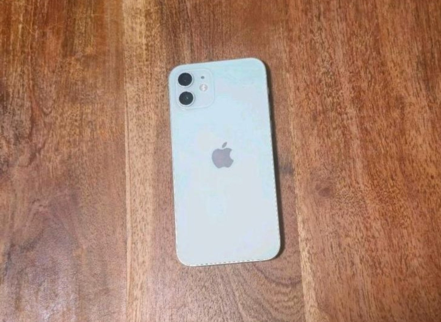 Apple IPhone 12 (64GB / Grün)